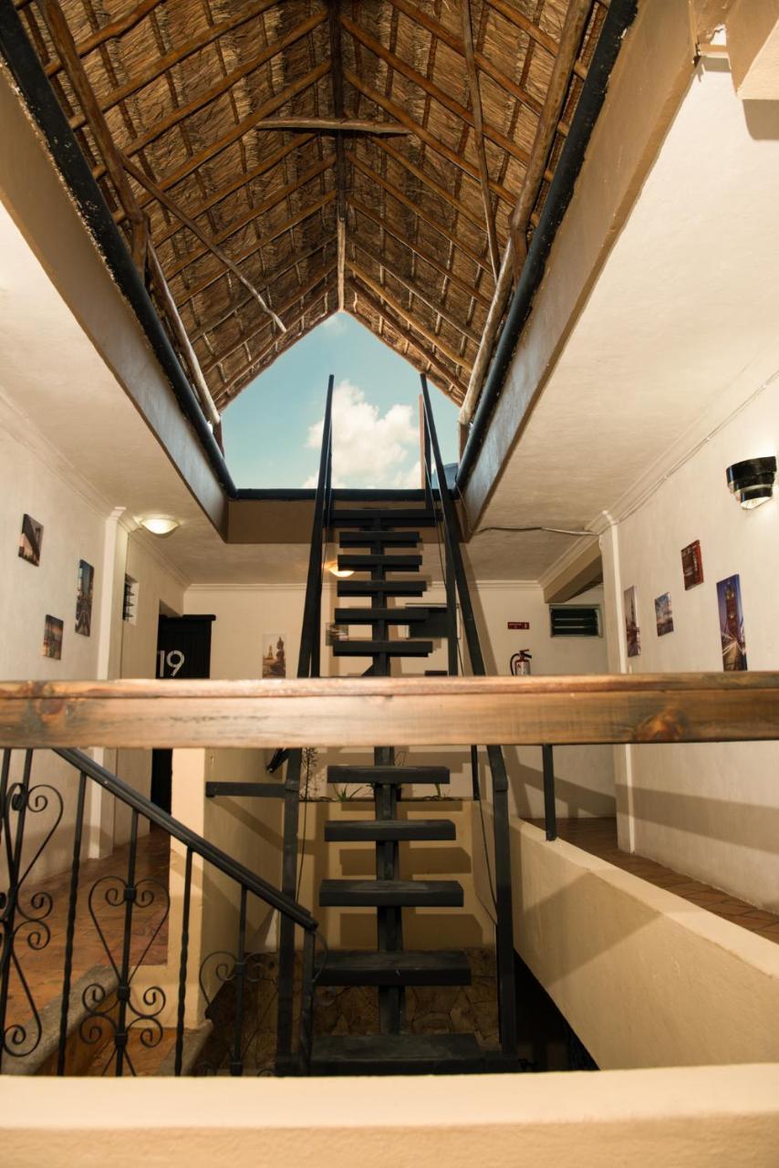 Deja Hostel Playa del Carmen Exterior photo